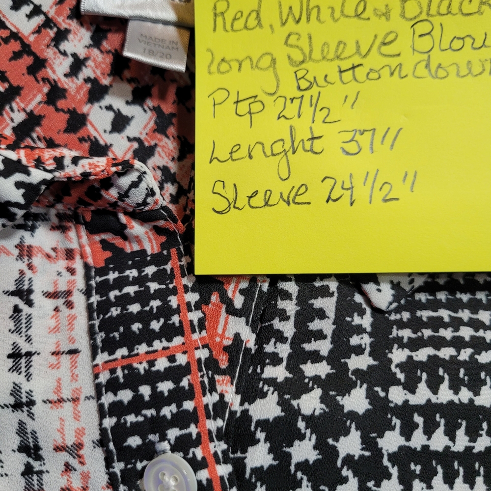 Avenue Black and Red Houndstooth Women's Tunic - Picture 3 of 3